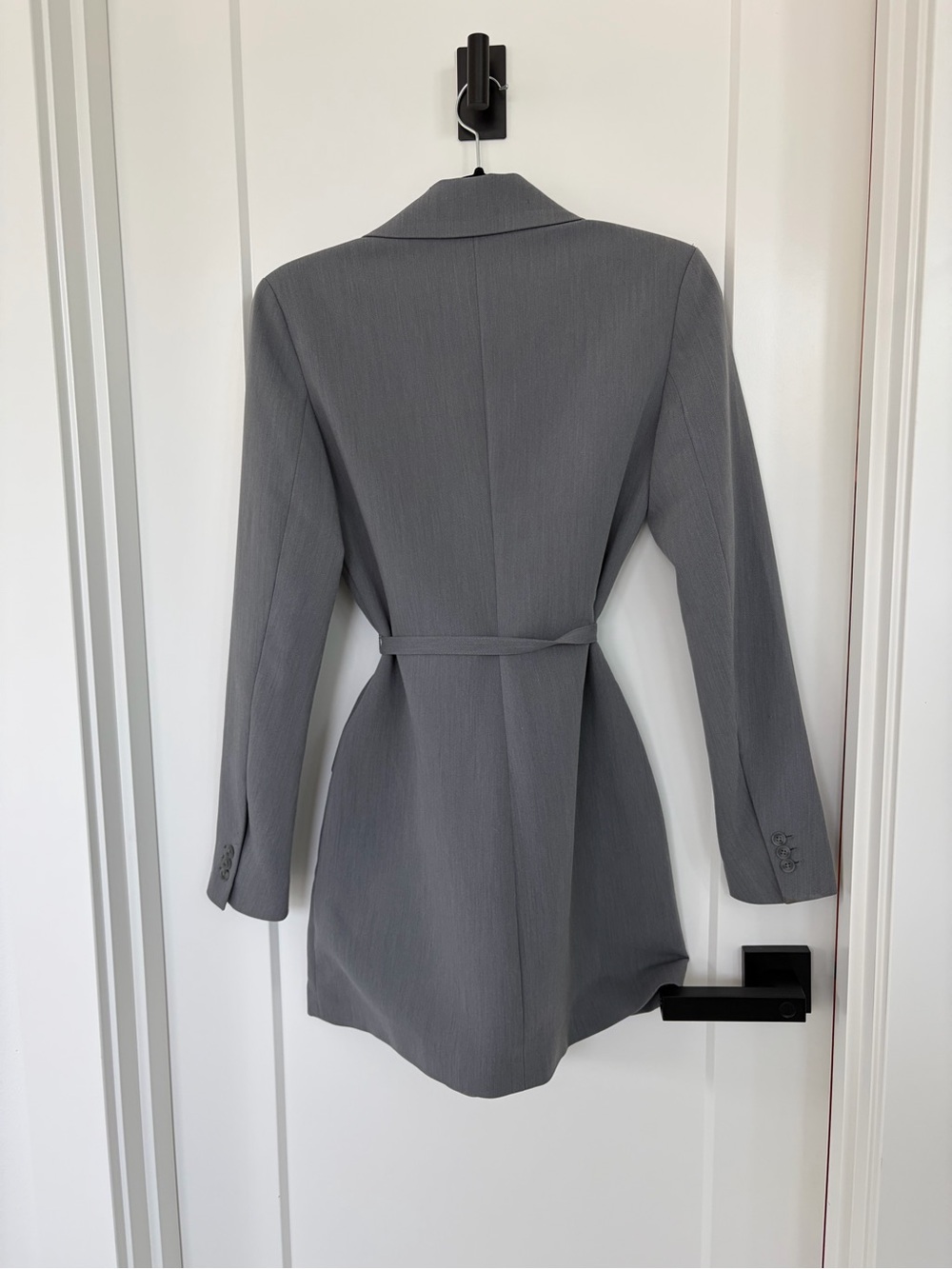 Abercrombie & Fitch Women's Light Gray Blazer Mini Dress with Tie Belt - Picture 3 of 3